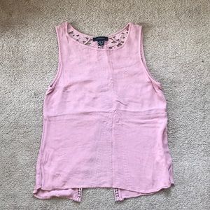 Pink tank top